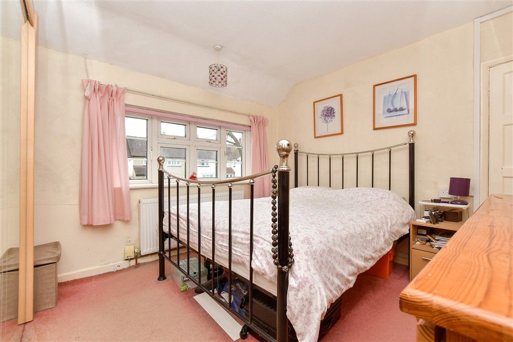 Property photo 1 of 12 Bedroom 1