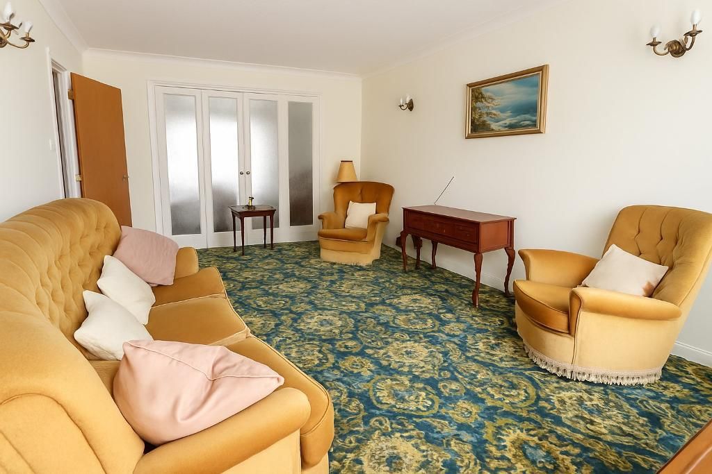 Property photo 2 of 14 Photo 2