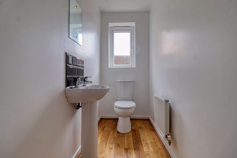 Property photo 3 of 12 WC
