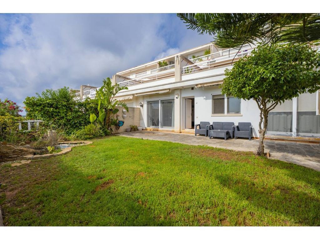 Property photo 1 of 22