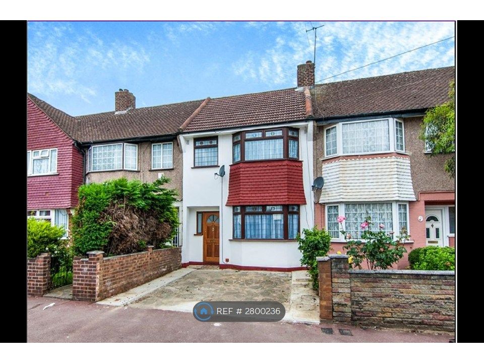 Property photo 1 of 8