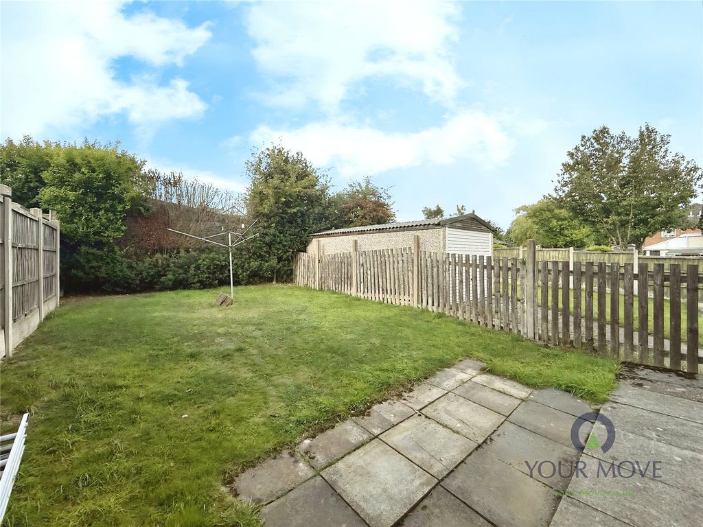 Property photo 2 of 10 Outside