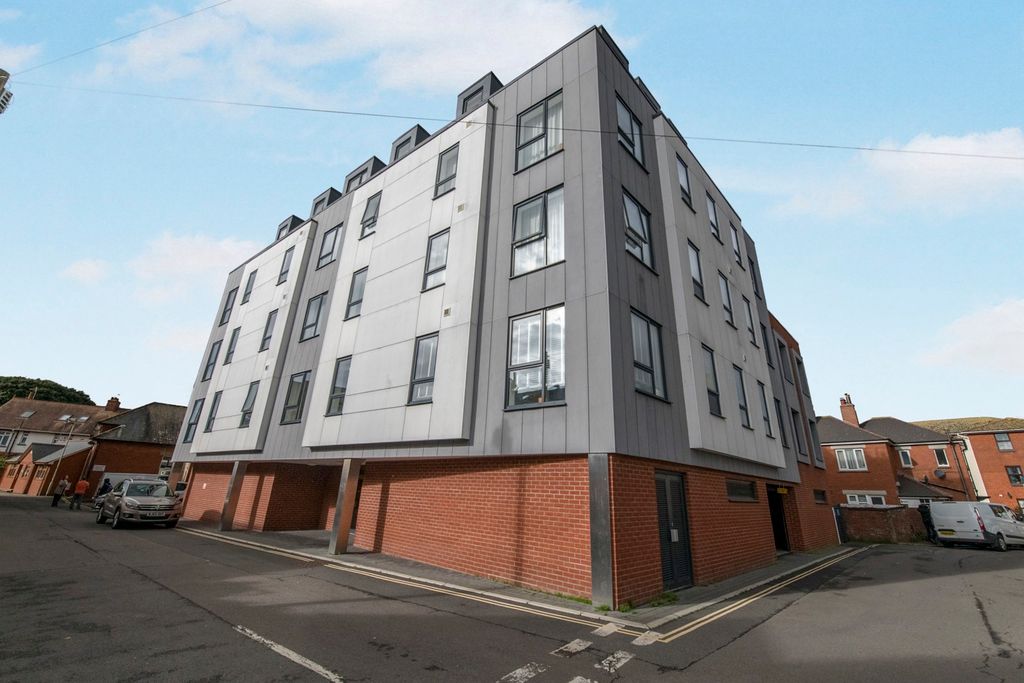 Property photo 1 of 17 Photo