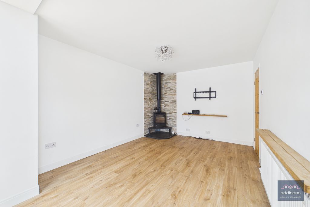 Property photo 3 of 14 Photo 22