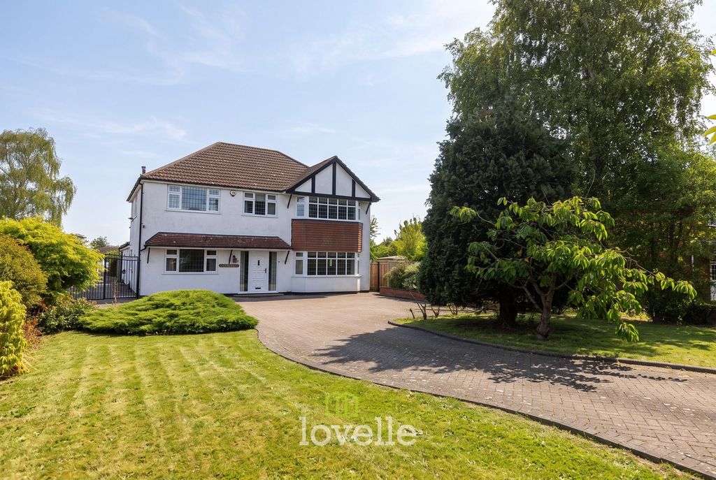 Property photo 2 of 33