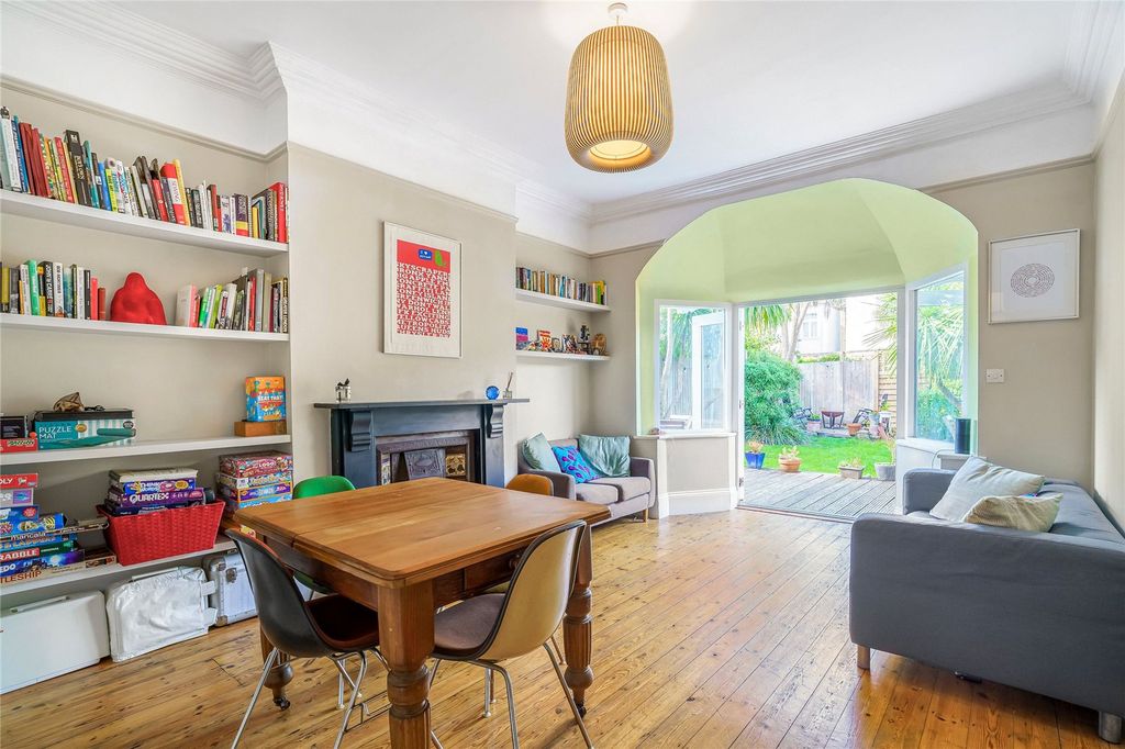 Property photo 1 of 14 Picture No. 01