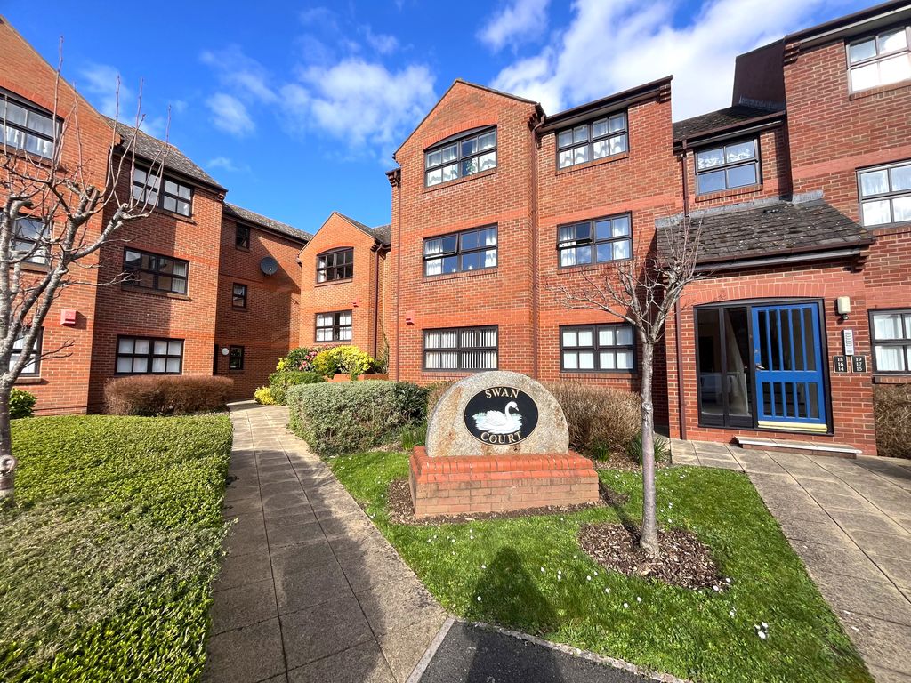 Property photo 1 of 5 Front