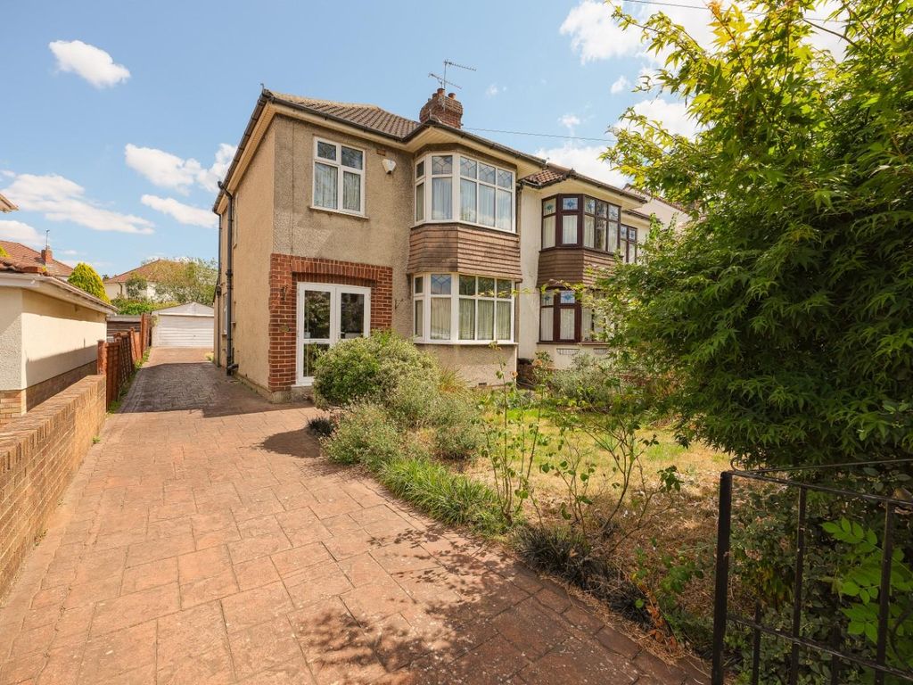Property photo 2 of 39 Cnr59417.Jpg