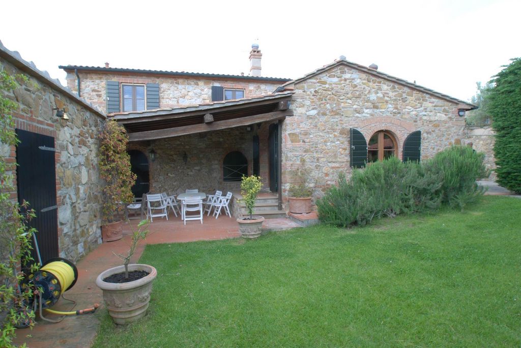 Property photo 3 of 24