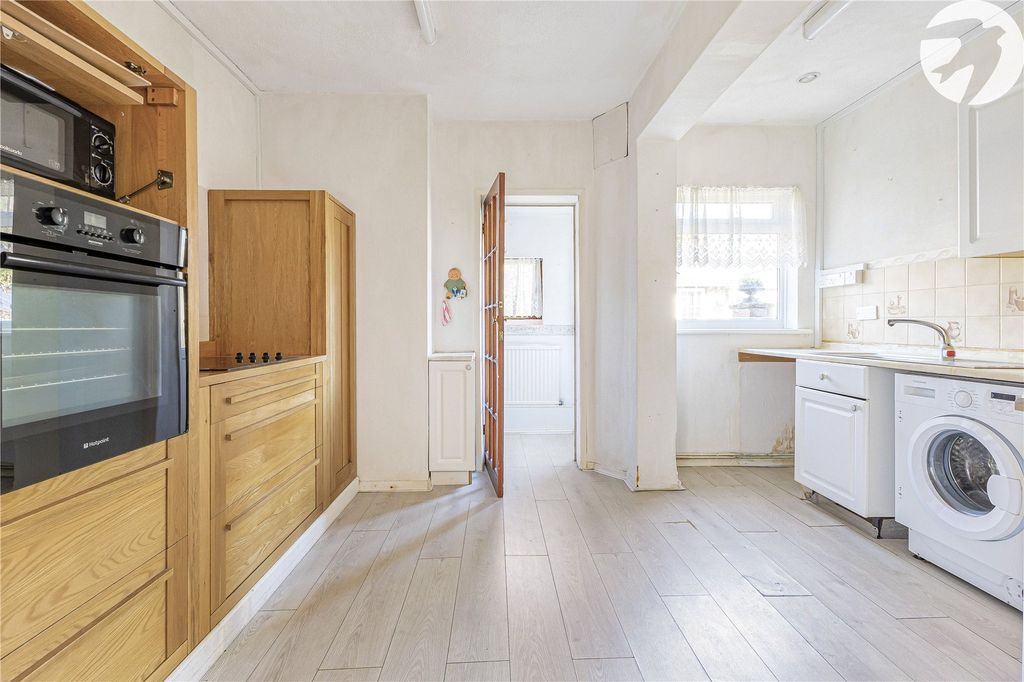 Property photo 2 of 19 Robinson Jackson