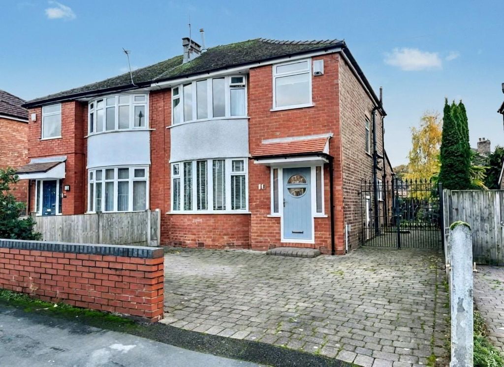 Property photo 1 of 29 Main Photo