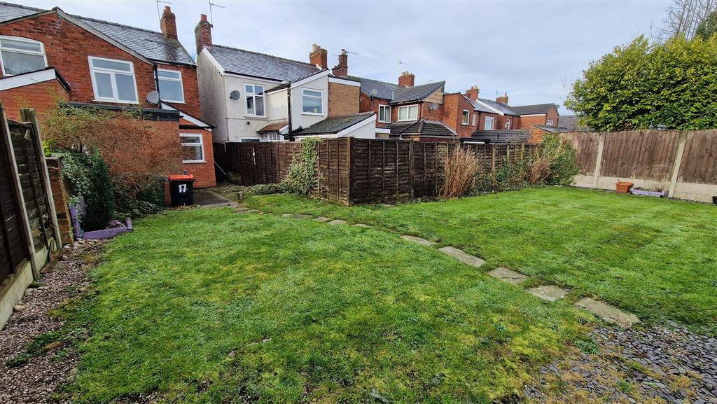 Property photo 2 of 15 Spacious Rear Garden
