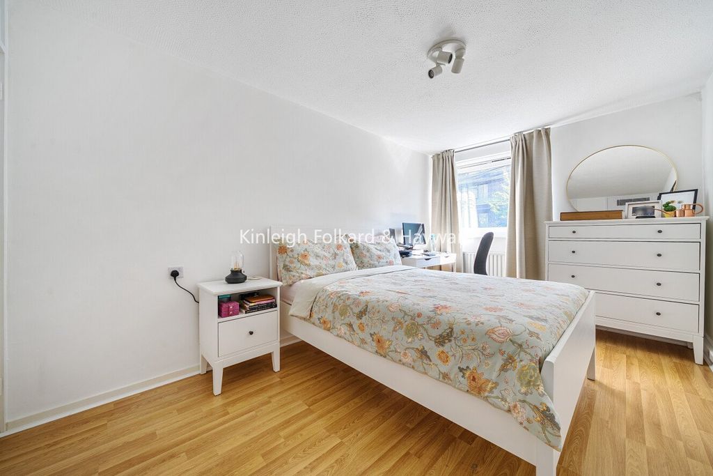 Property photo 2 of 12 Picture No. 09