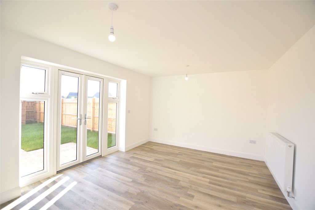 Property photo 2 of 11 Plot 15 Living Room