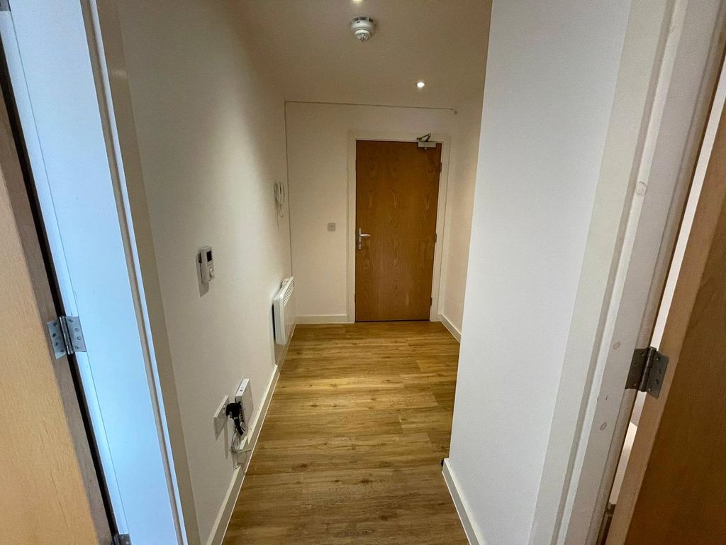 Property photo 3 of 9 Picture No. 19