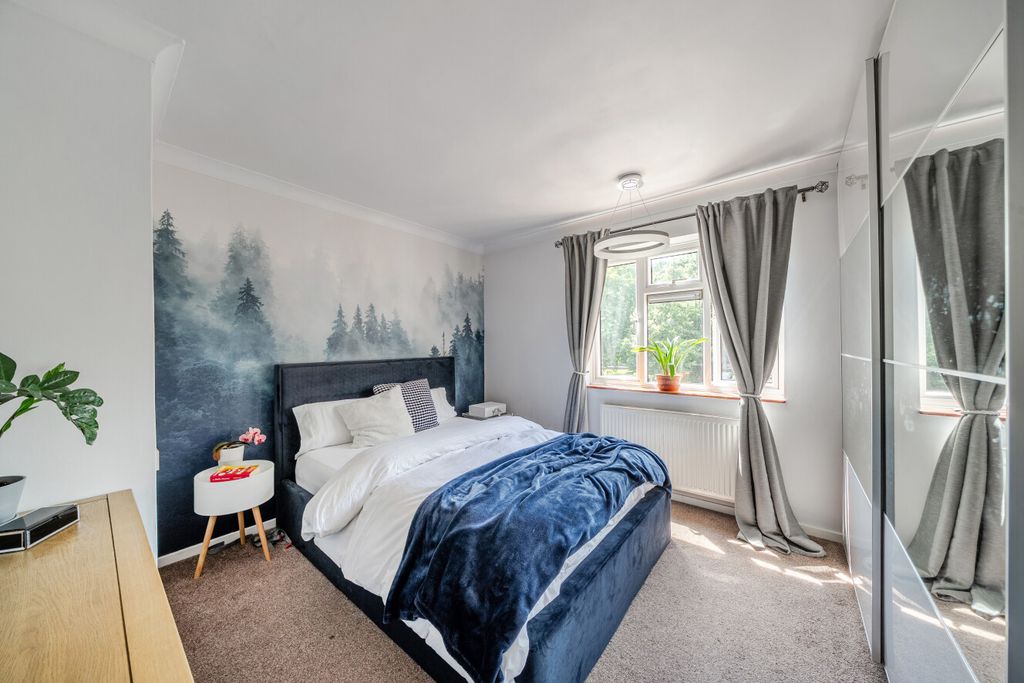 Property photo 3 of 12 1478865-17-6A3133...