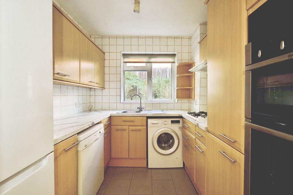 Property photo 3 of 15 Pbox-Img.Jpg
