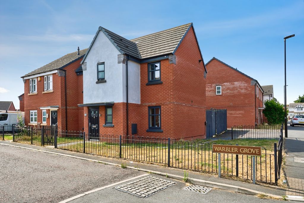Property photo 1 of 20 Pbox-Img.Jpg