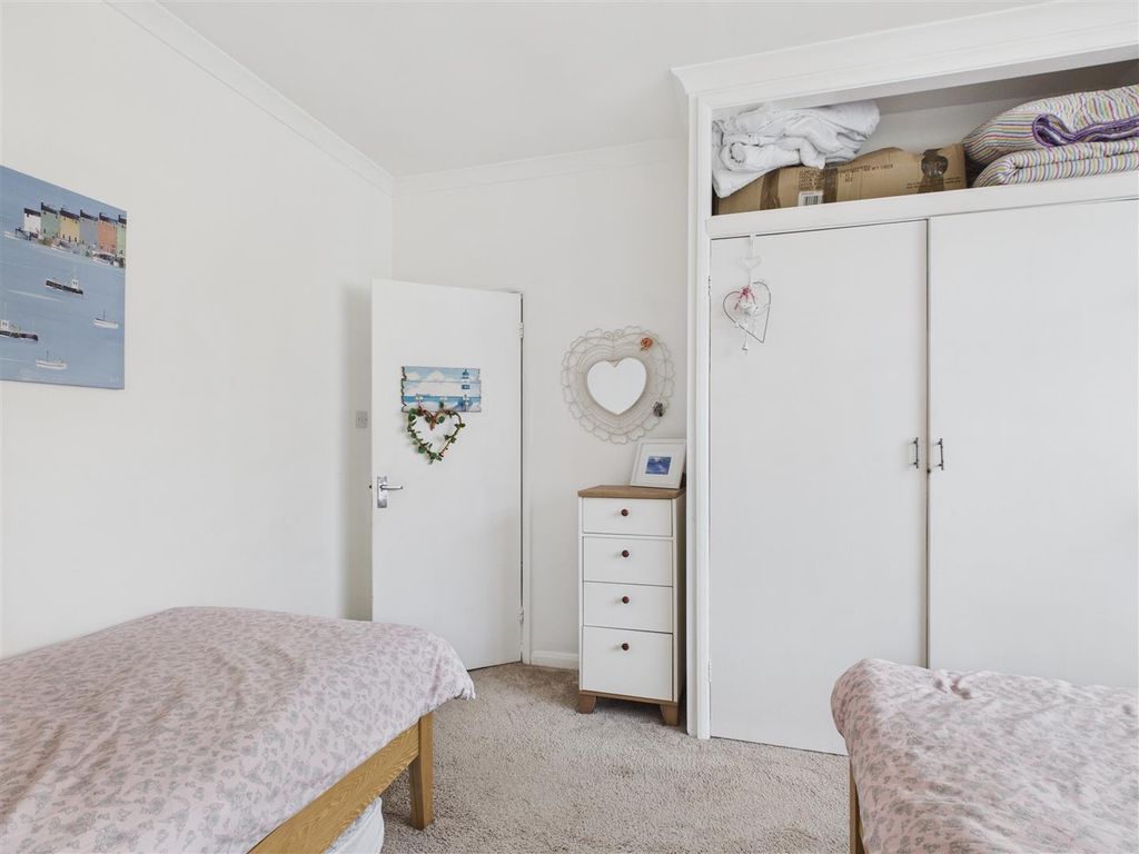 Additional image 16 of 3 bed flat for saleMilford Street, Saundersfoot SA69