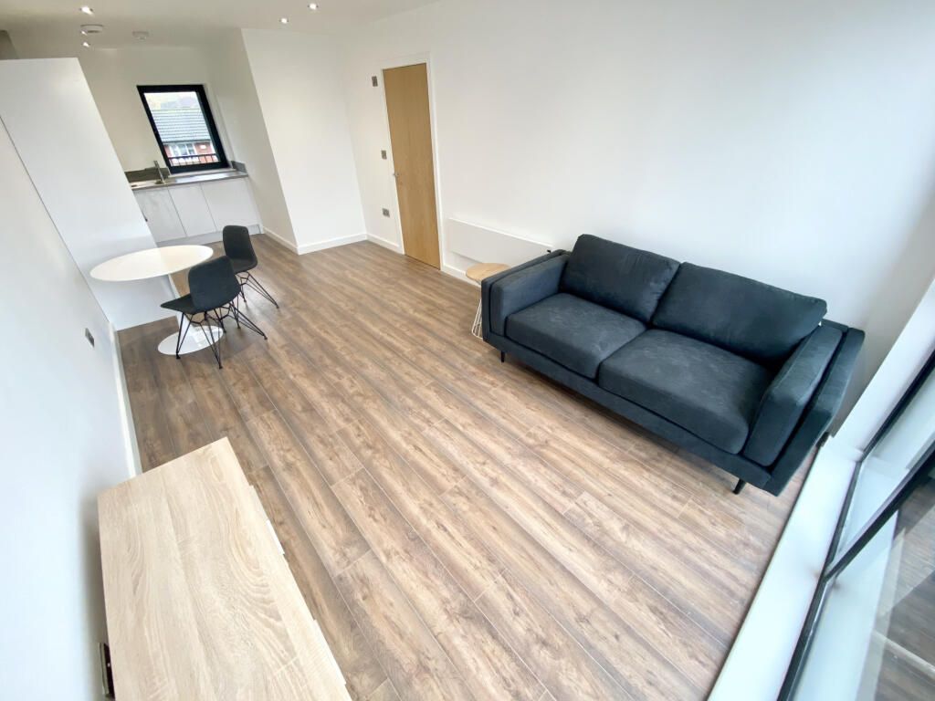 Property photo 2 of 10