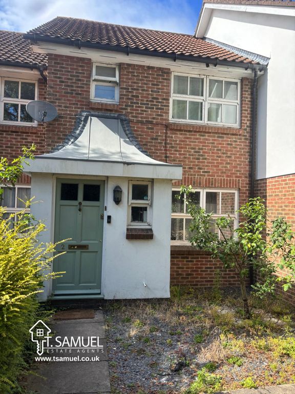 Property photo 3 of 3 Albany Mews