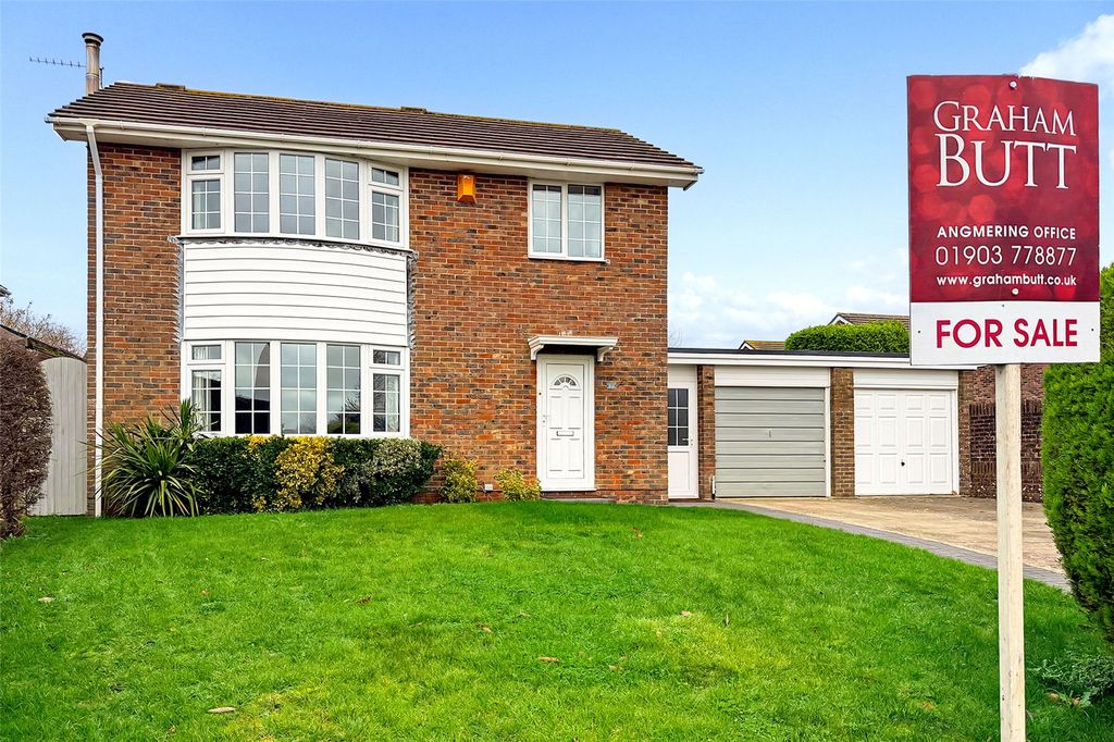 Property photo 1 of 22 Picture No. 28