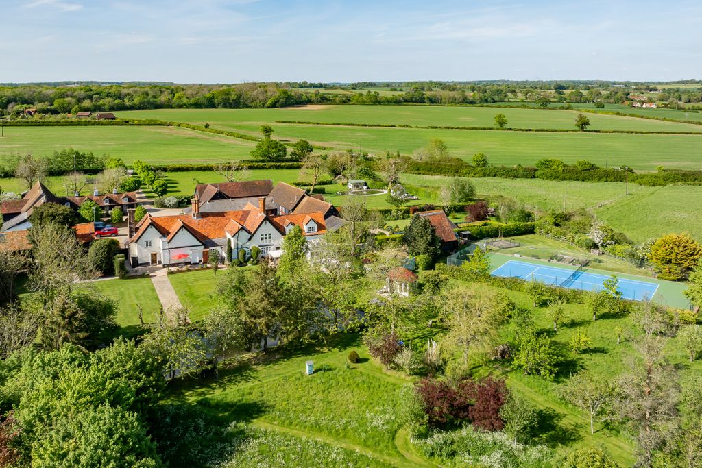 Property photo 1 of 19