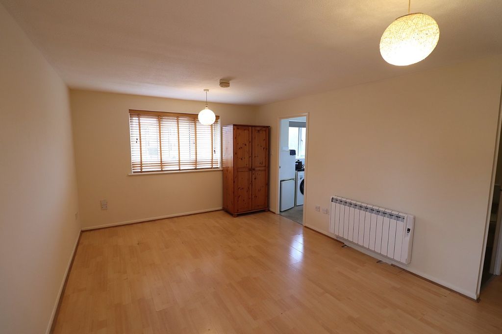 Property photo 3 of 5 Picture No. 03