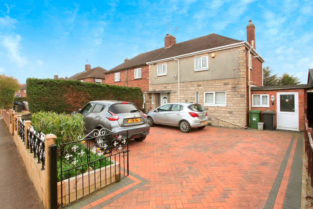Property photo 1 of 17