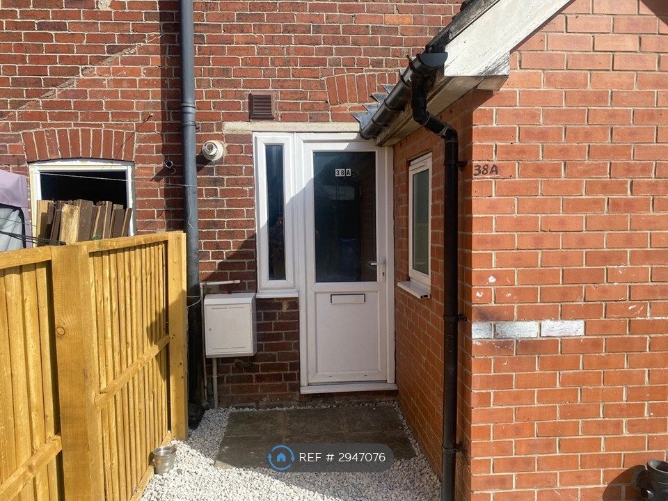 Property photo 2 of 19