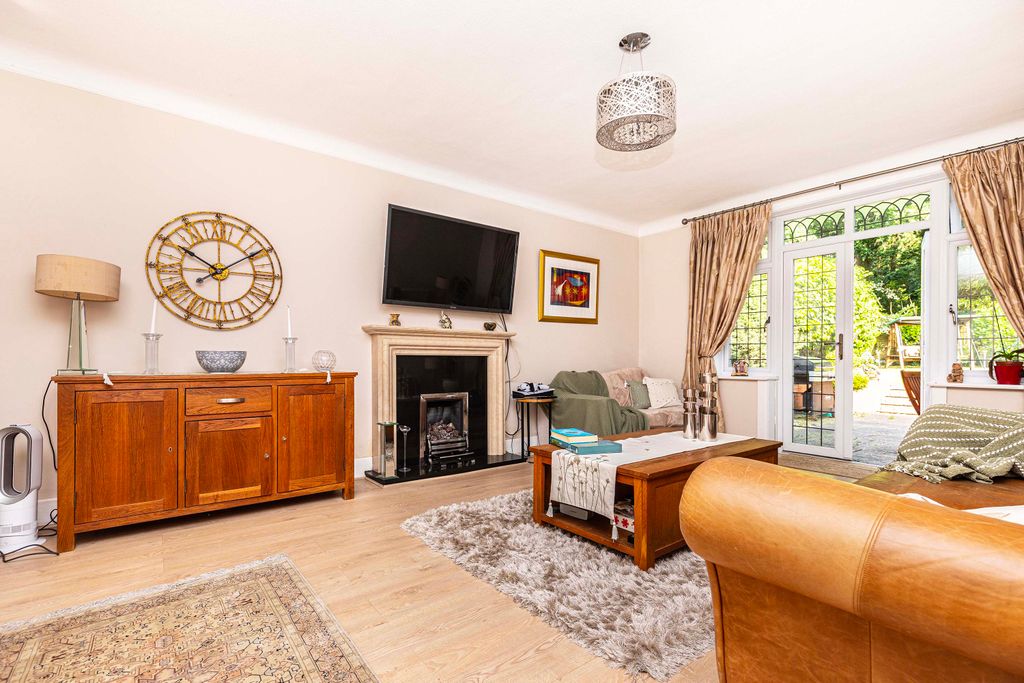 Property photo 3 of 35 346A2910
