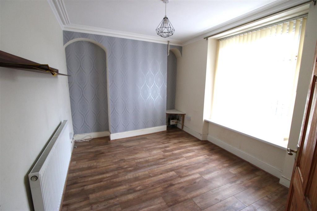 Additional image 4 of 3 bed terraced house to rentUsk Road, Bargoed CF81