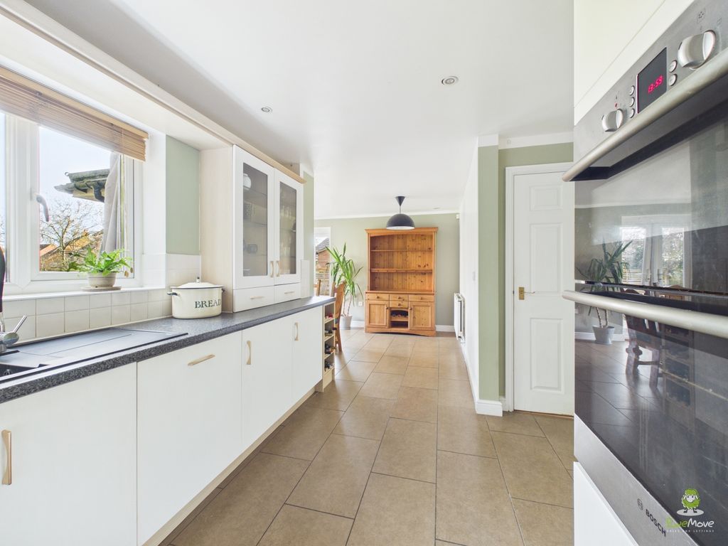 Property photo 3 of 28 3