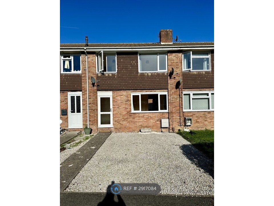 Property photo 2 of 12