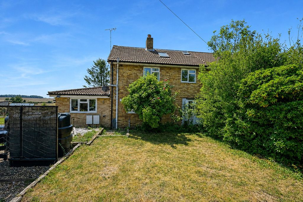 Property photo 2 of 19 Picture No. 29