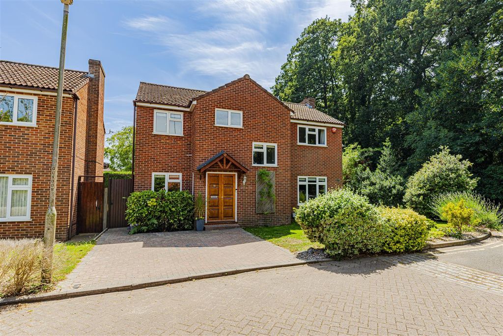 Property photo 1 of 28 L J Imaging-23.Jpg