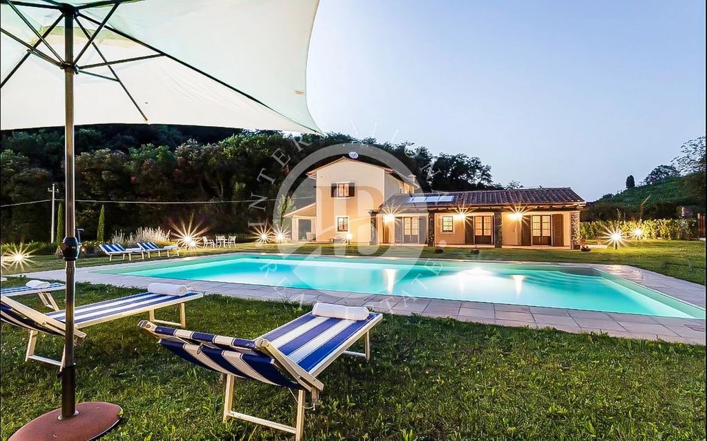 Property photo 1 of 29