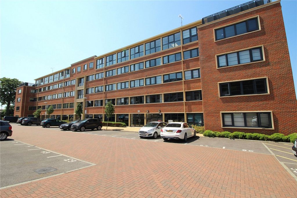 Property photo 1 of 10 Picture No. 02