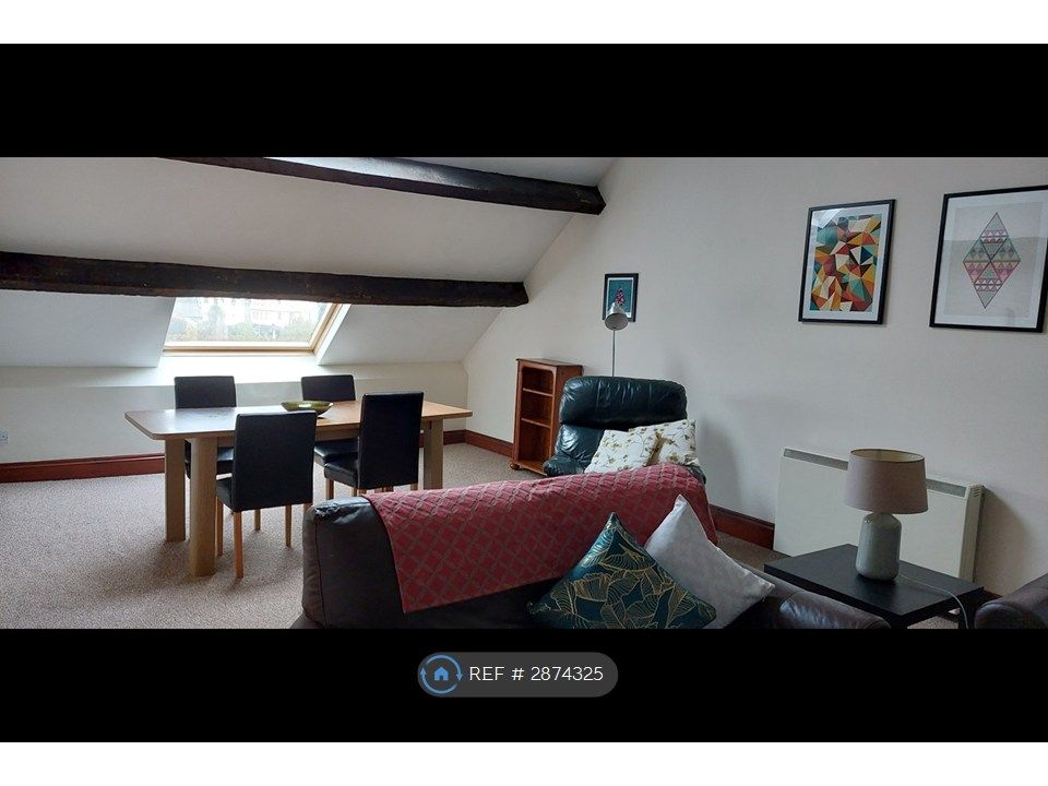 Property photo 1 of 8 Large Lounge / Dining Room