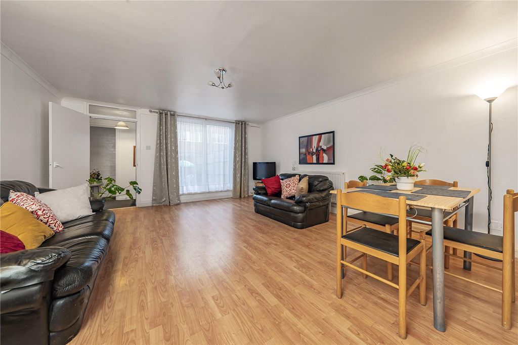 Property photo 3 of 19 Picture No. 07