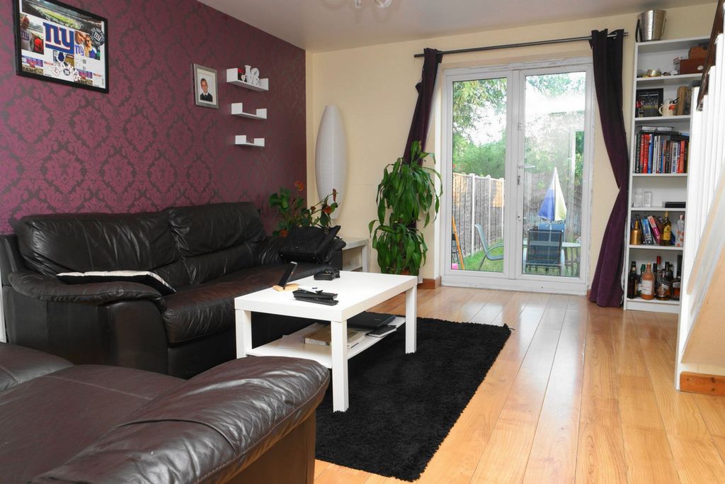 Property photo 2 of 7