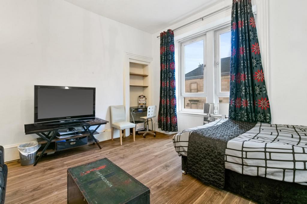 Property photo 2 of 24