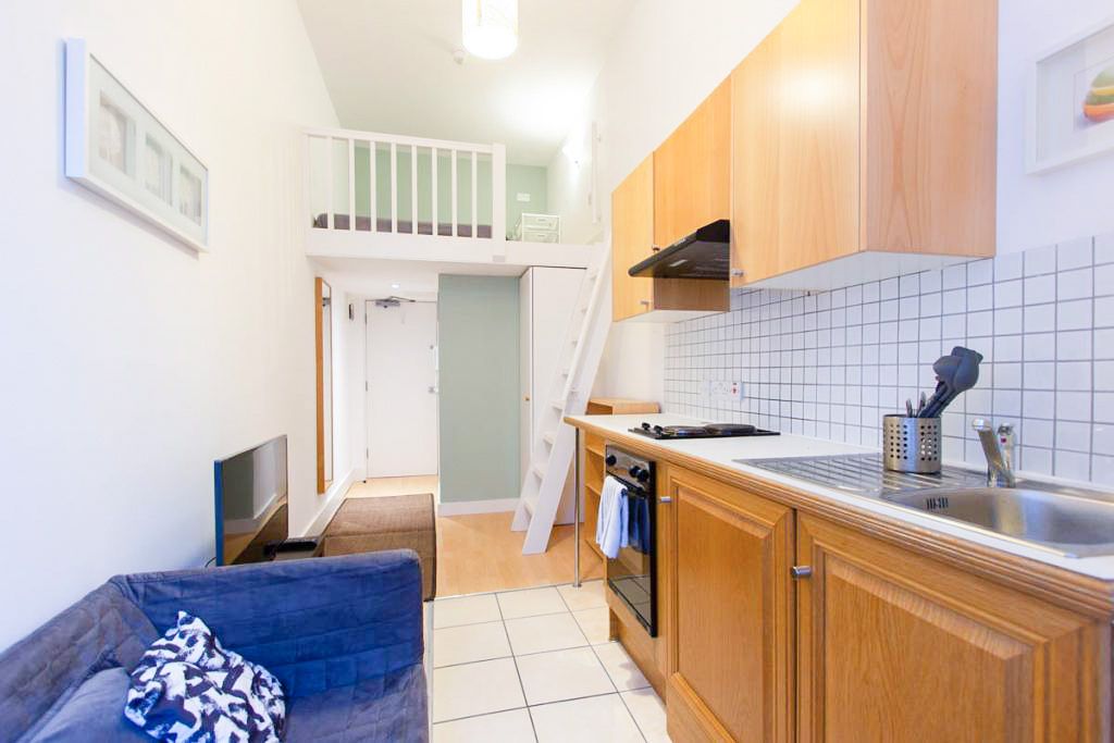 Property photo 1 of 6 Studio For Rent