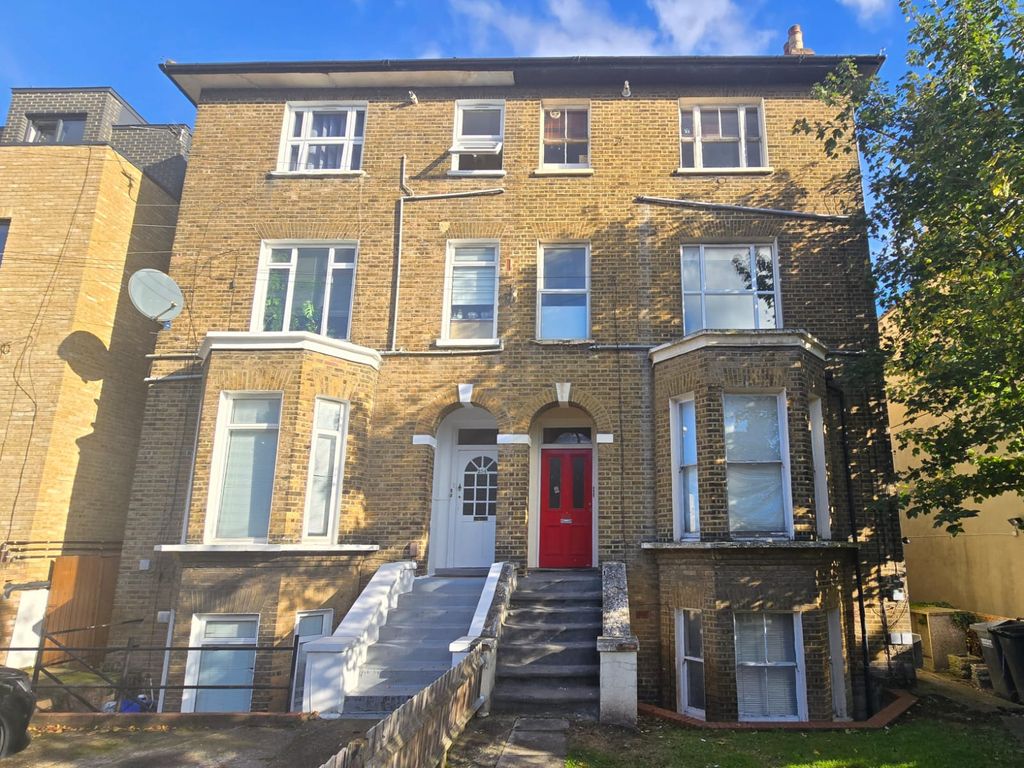 Property photo 1 of 9 1 Bedroom Flat For Rent