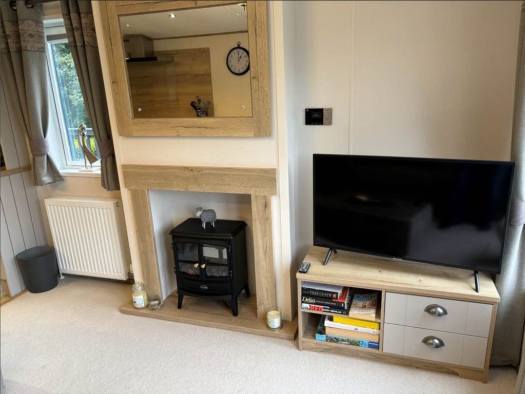Property photo 3 of 26