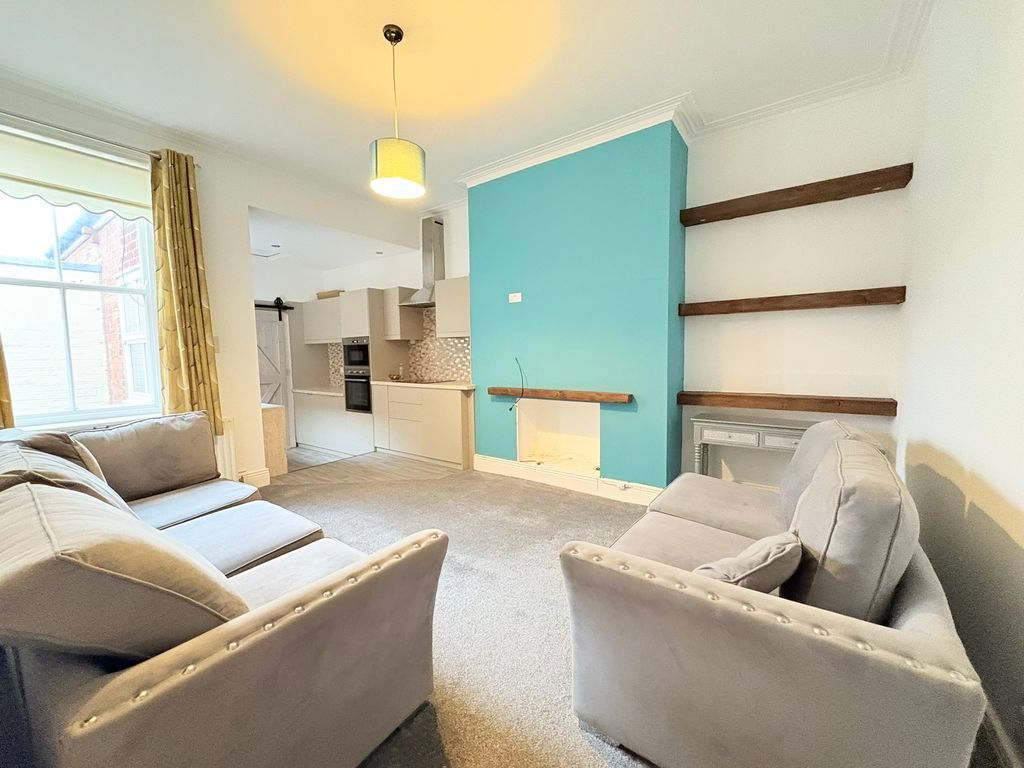 Property photo 3 of 15 Photo 10