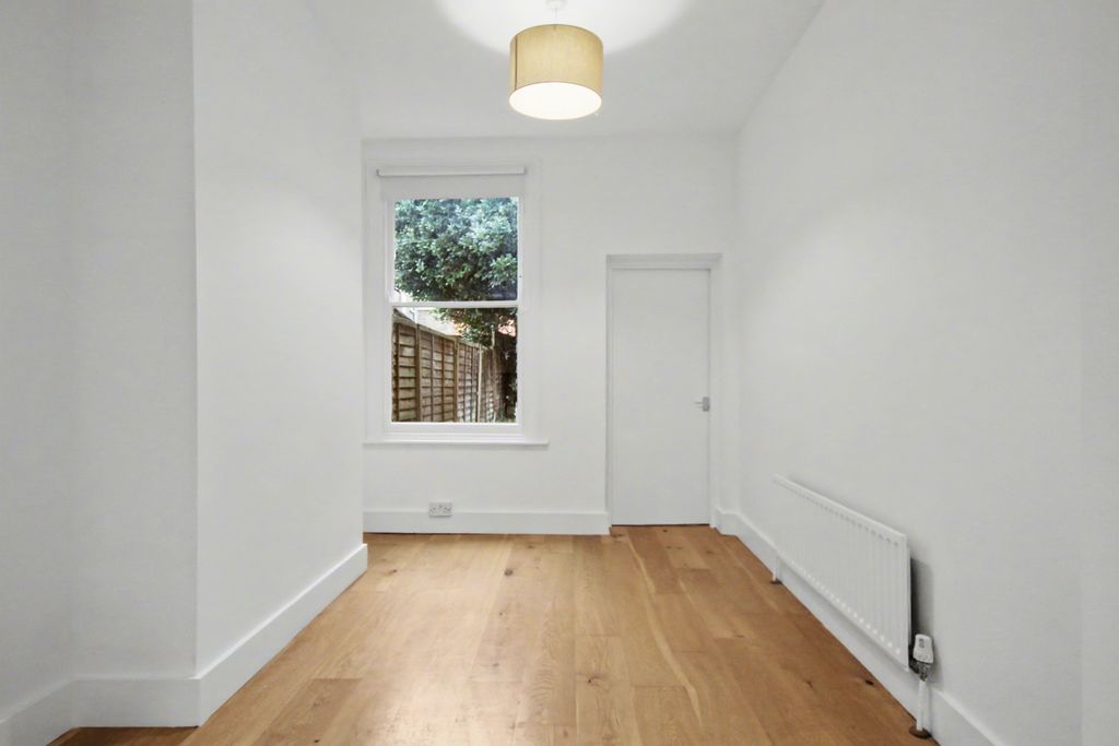 Property photo 3 of 14 3.Jpg