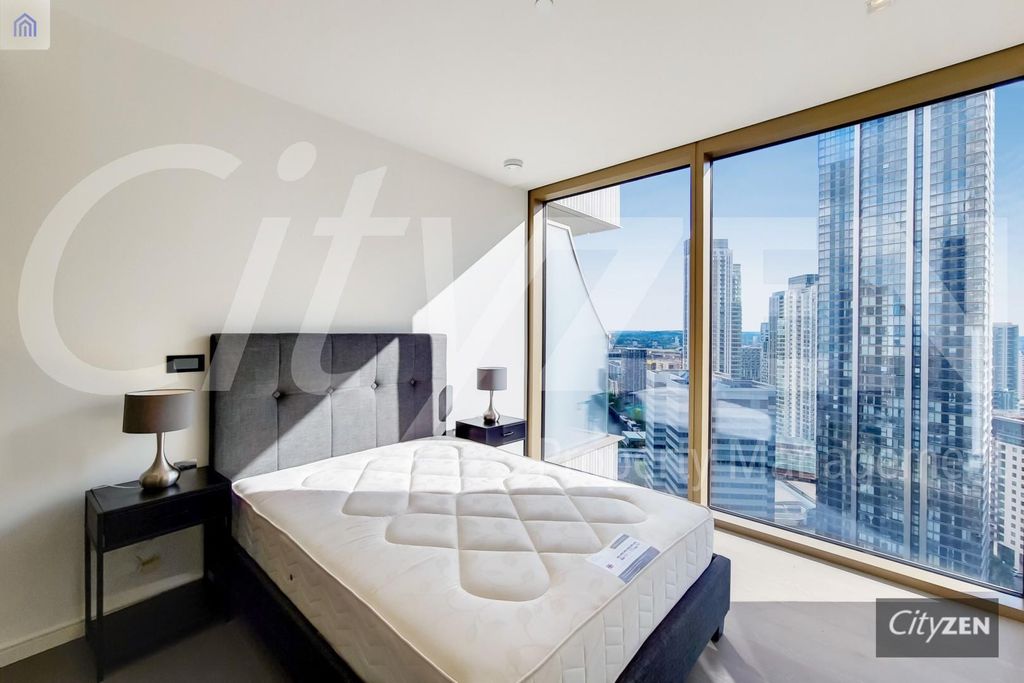 Property photo 3 of 24 Bedroom