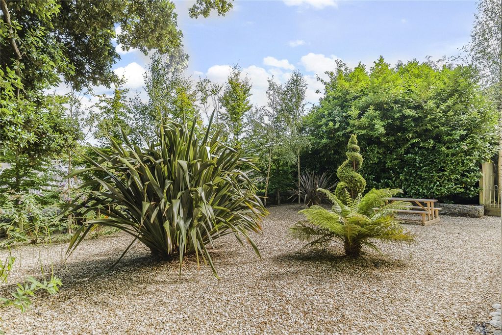 Additional image 22 of 2 bed flat for saleThe Hideaway, Tremorvah Barton, Truro, Cornwall TR1