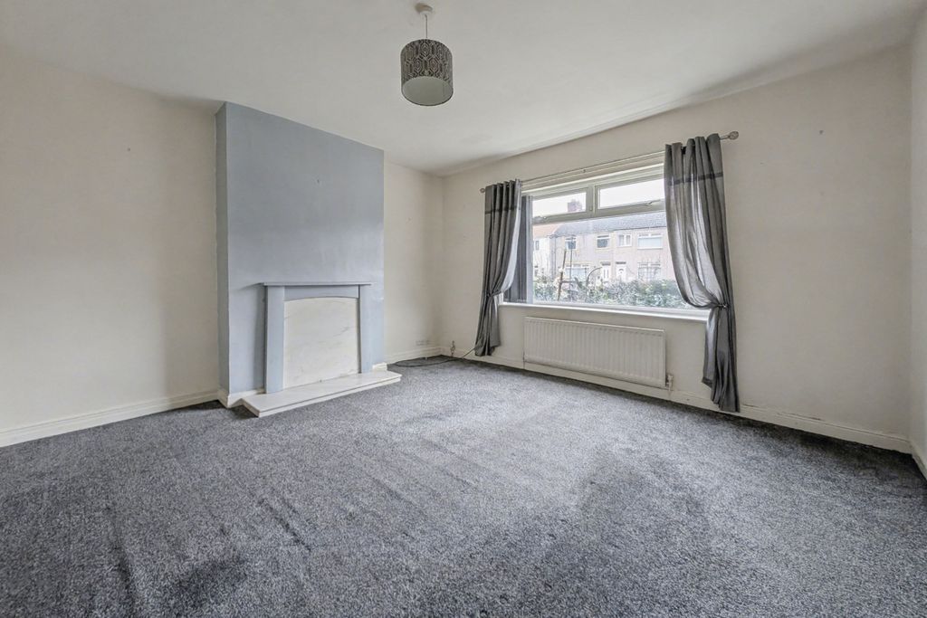 Property photo 3 of 15 67 Hawthorn Road, Ashington, Northumberland, Ne63 0Sw